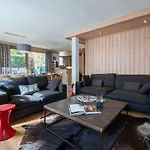 Grand 6 Pieces Pour 10 Pers. Proche Pistes, Animaux Ok, Parking, Wifi - Fr-1-343-223 * Chamonix