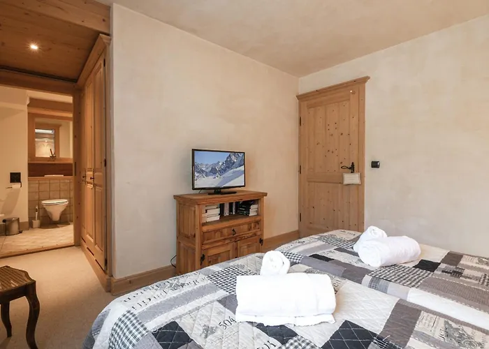 Grand 6 Pieces Pour 10 Pers. Proche Pistes, Animaux Ok, Parking, Wifi - Fr-1-343-223 Appartement *