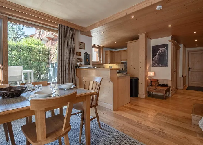 Grand 6 Pieces Pour 10 Pers. Proche Pistes, Animaux Ok, Parking, Wifi - Fr-1-343-223