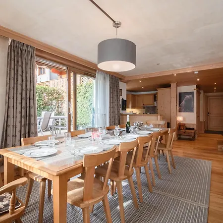 Apartment Superbe Duplex De 144m² 10 Pers. - Proche Pistes & Centre, Terrasse, Parking, Wifi - Fr-1-343-223 Chamonix