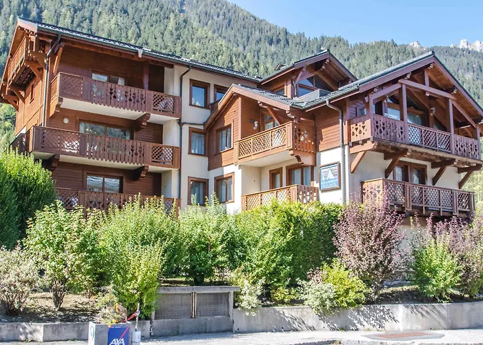 Grand 6 Pieces Pour 10 Pers. Proche Pistes, Animaux Ok, Parking, Wifi - Fr-1-343-223